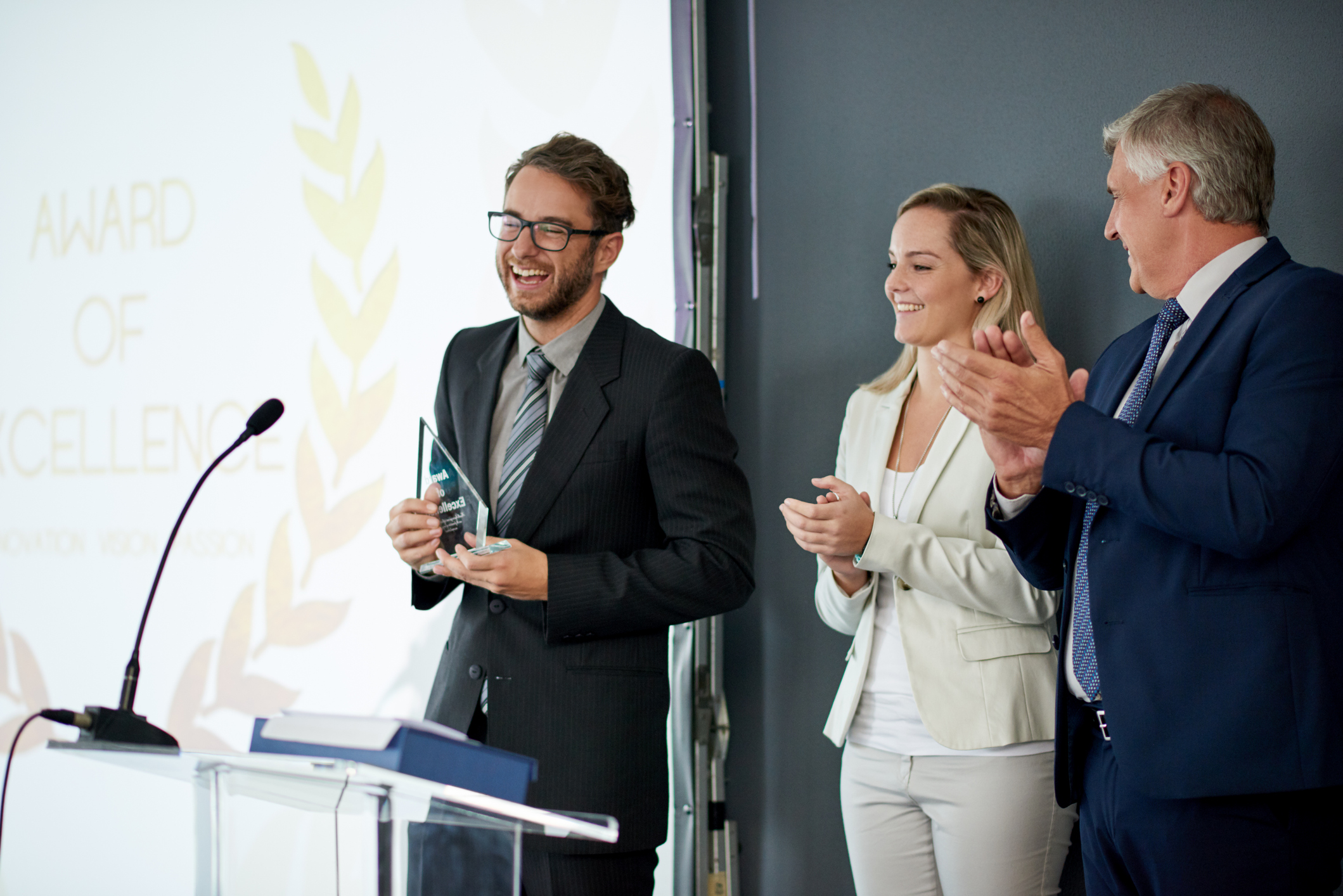 The Psychology Behind Awards and Recognition: Creating Memorable Events